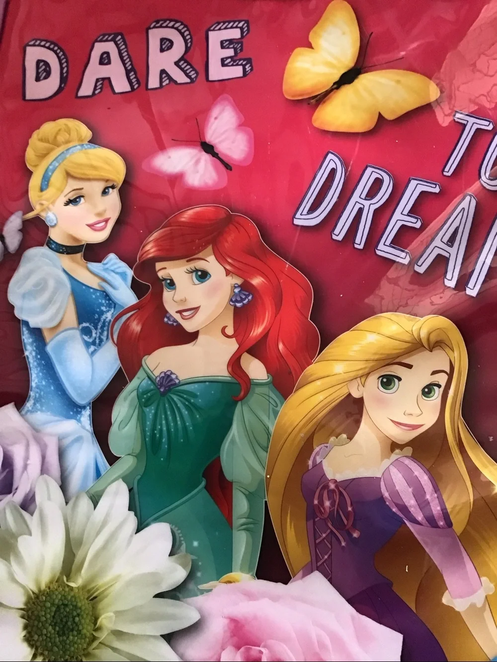 Disney Princess soft-sided 18-inch youth rolling suitcase